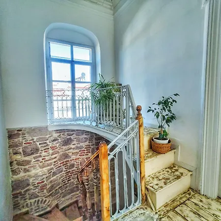 Otel Nana Cunda *