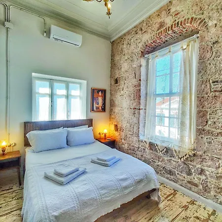 Nana Cunda Otel